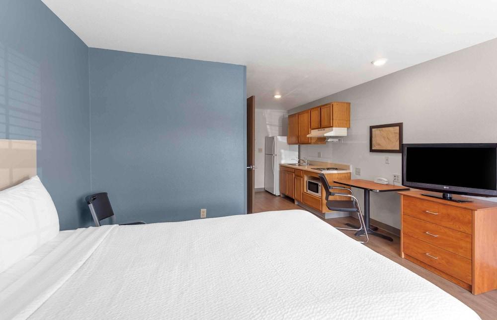 Woodspring Suites Birmingham Bessemer