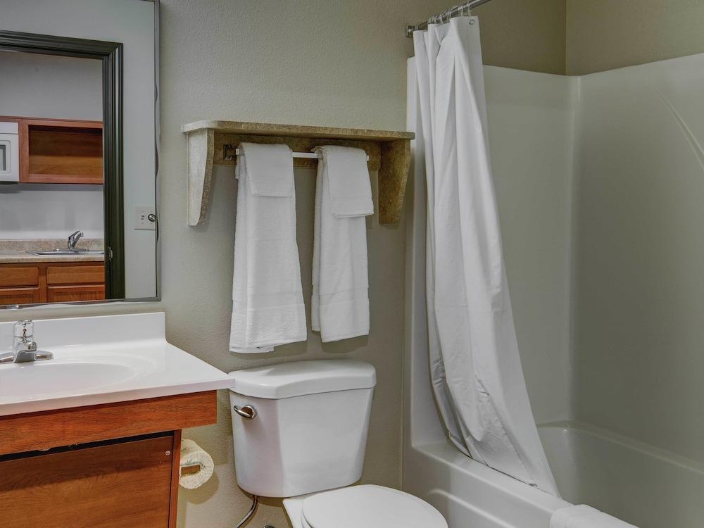 Woodspring Suites Birmingham Bessemer