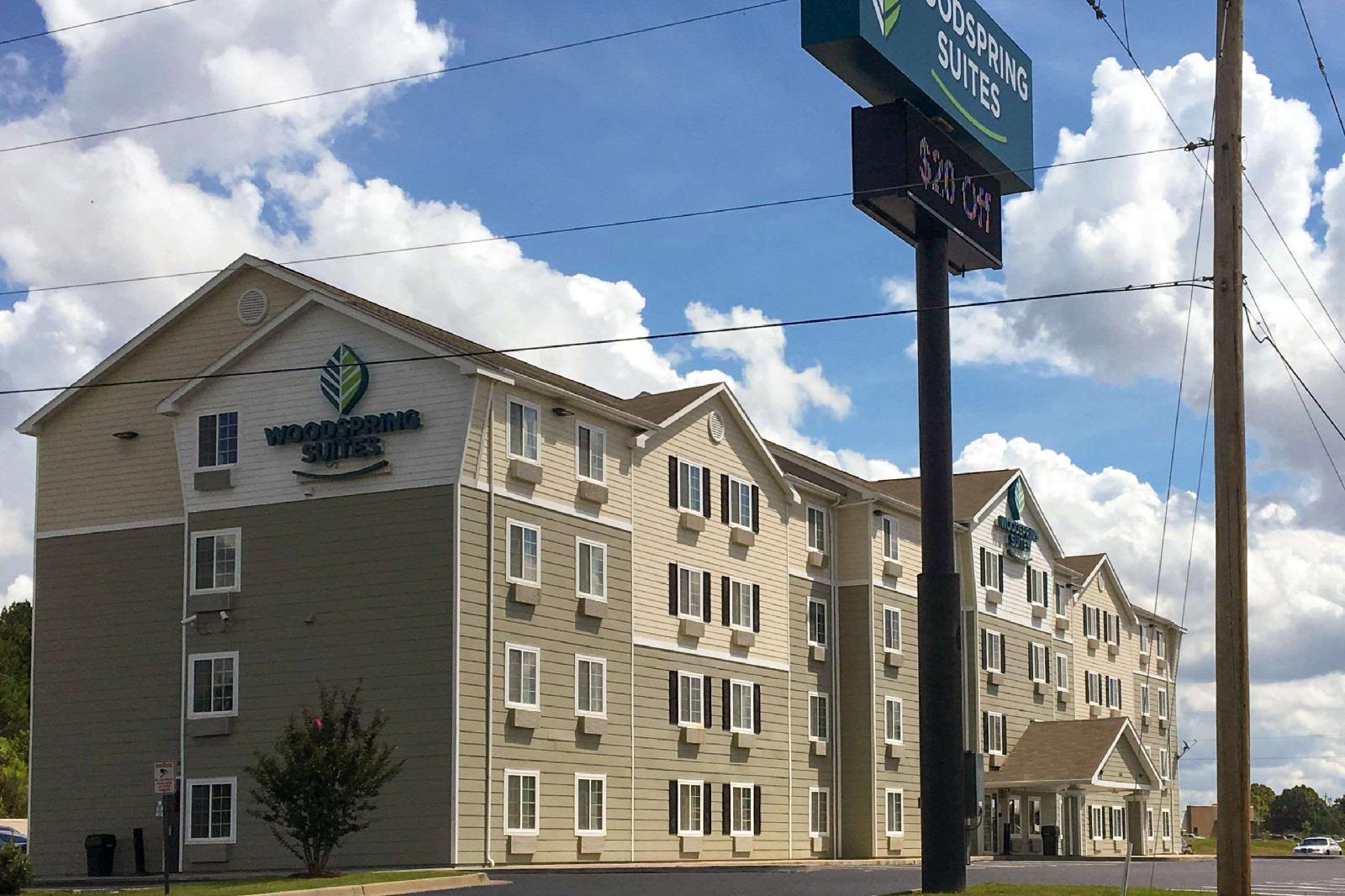 WoodSpring Suites Jackson South