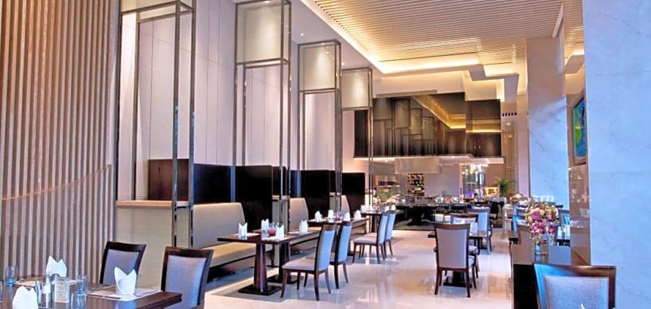Days Hotel & Suites Liangping