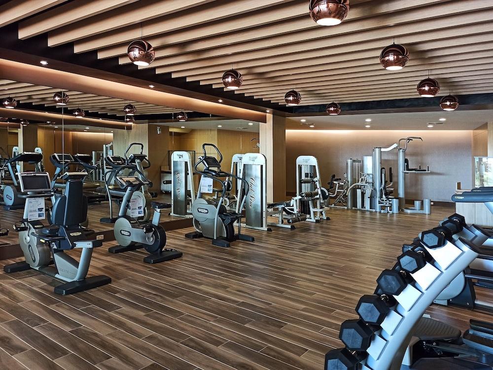 EDA Skylark Hotel