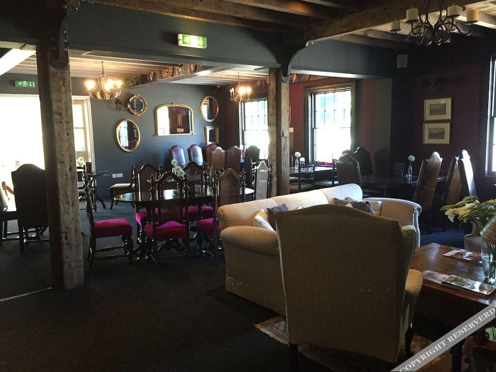The Vicarage Freehouse & Rooms