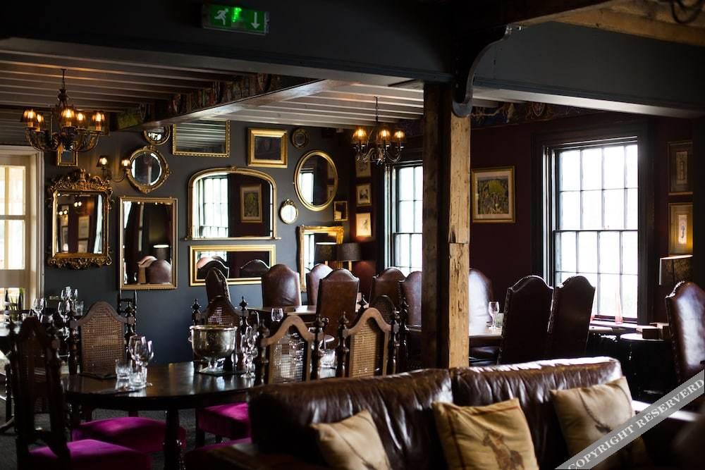 The Vicarage Freehouse & Rooms