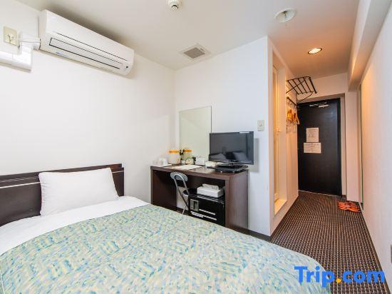 Business Inn Sennichimae Hotel