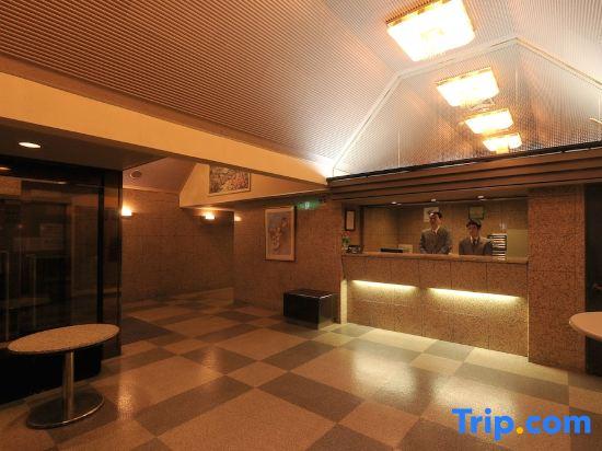 Business Inn Sennichimae Hotel