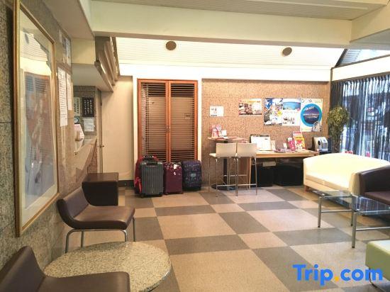 Business Inn Sennichimae Hotel