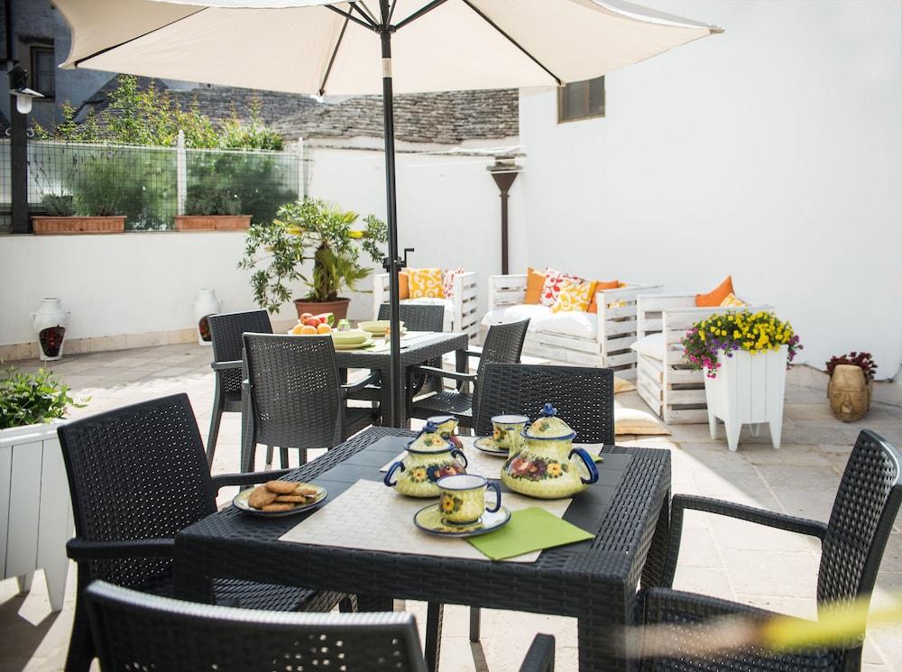 Trulli Piazza Roma