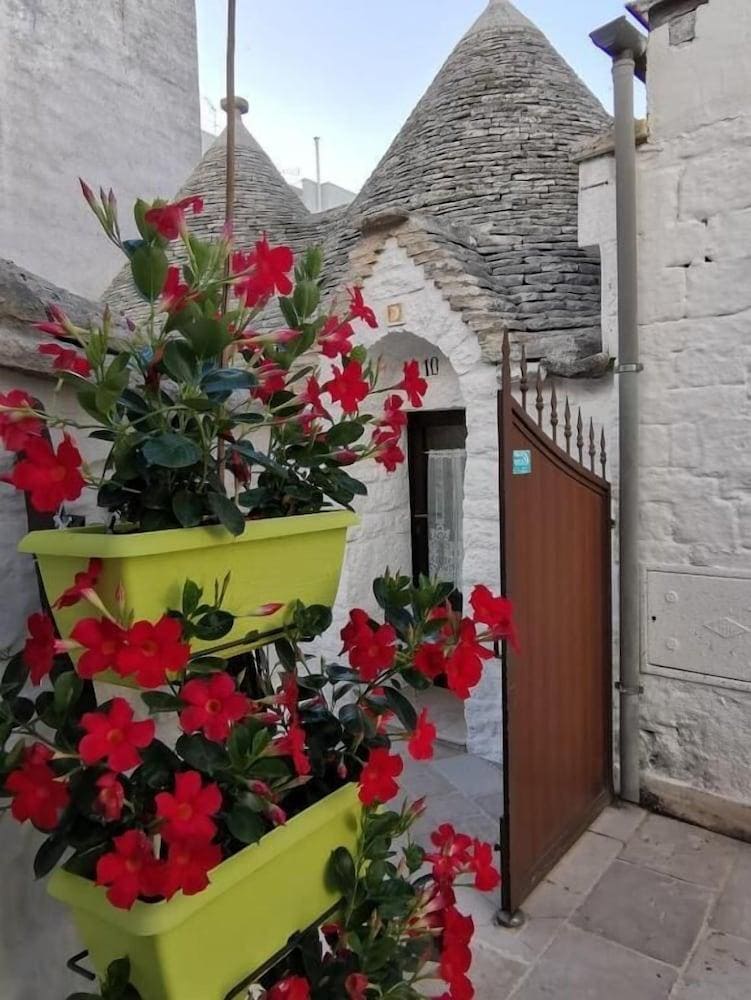 Trulli Piazza Roma