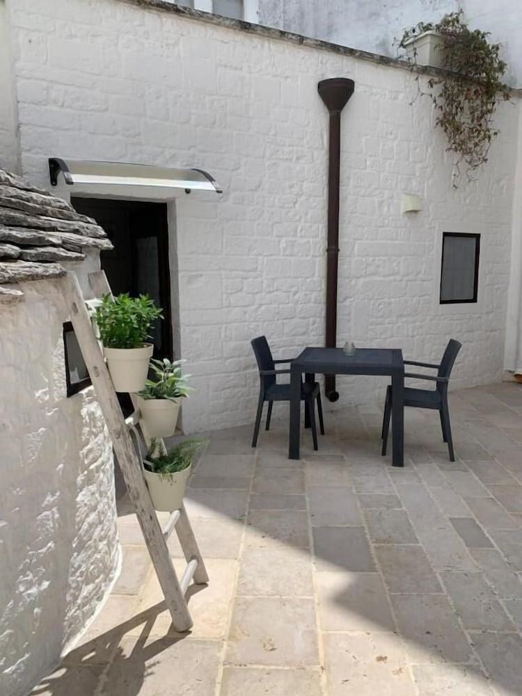 Trulli Piazza Roma