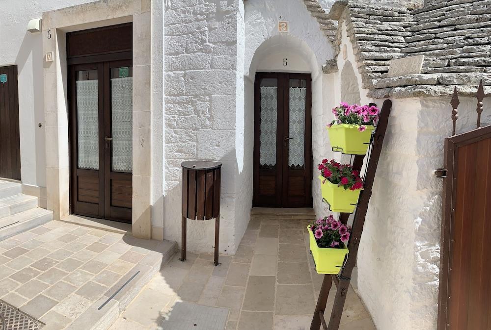 Trulli Piazza Roma