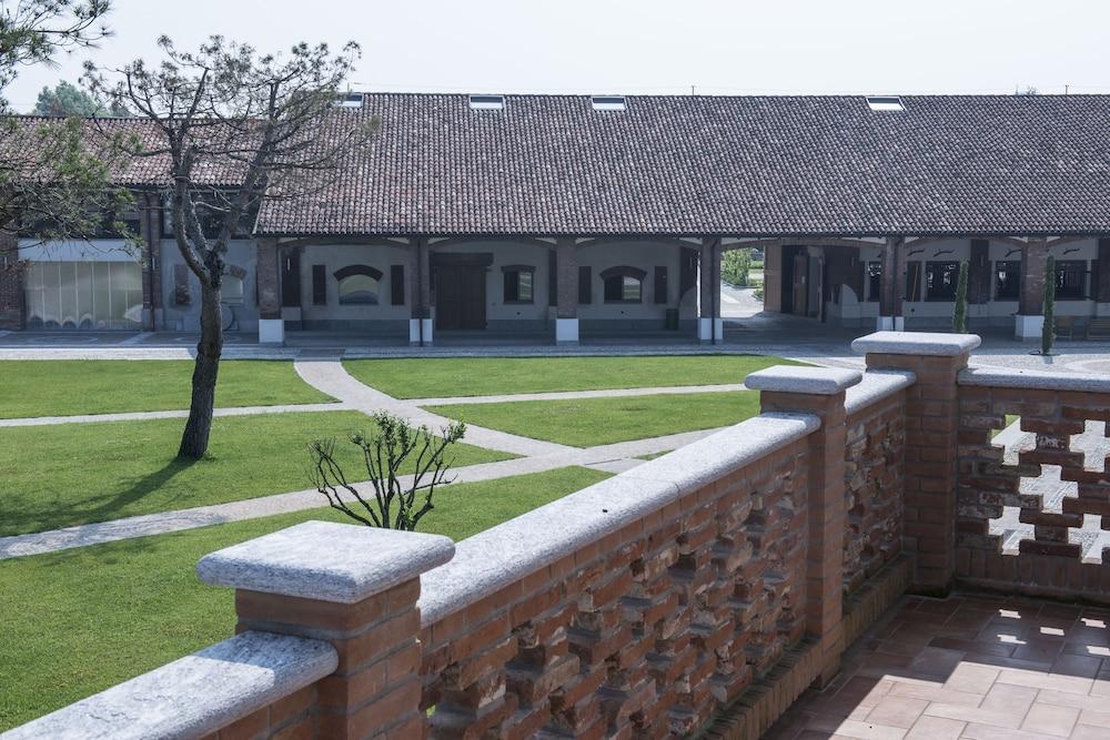 Hotel Sesmones