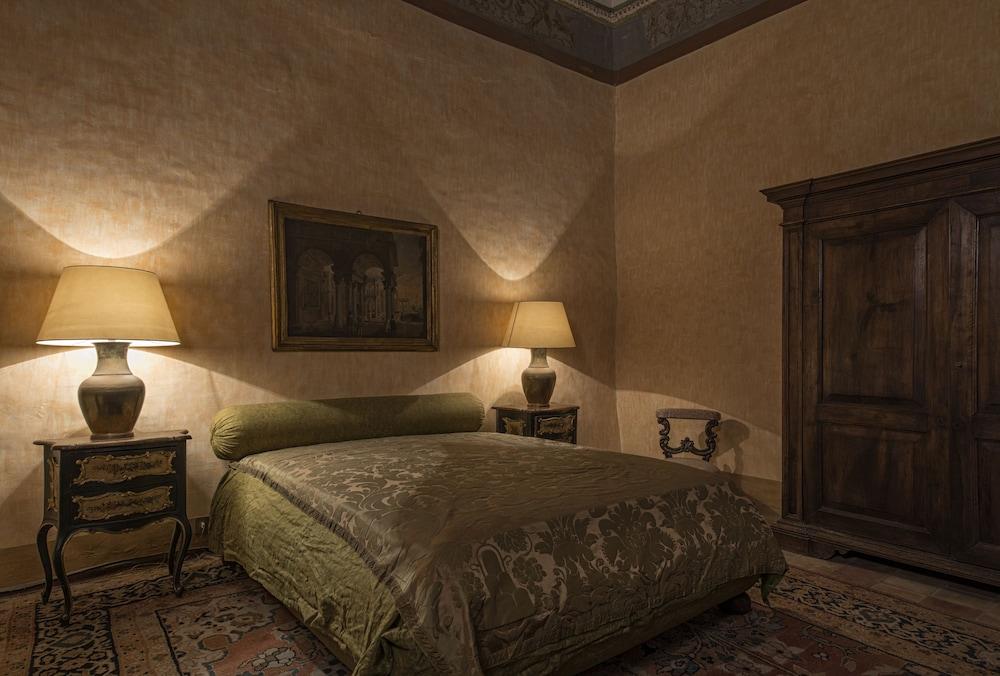 Residenza Principi Ruspoli