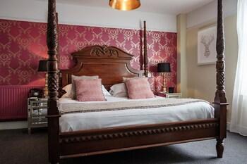 The Bull Hotel