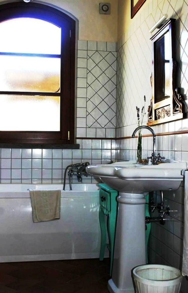 Donna Etrusca B&B
