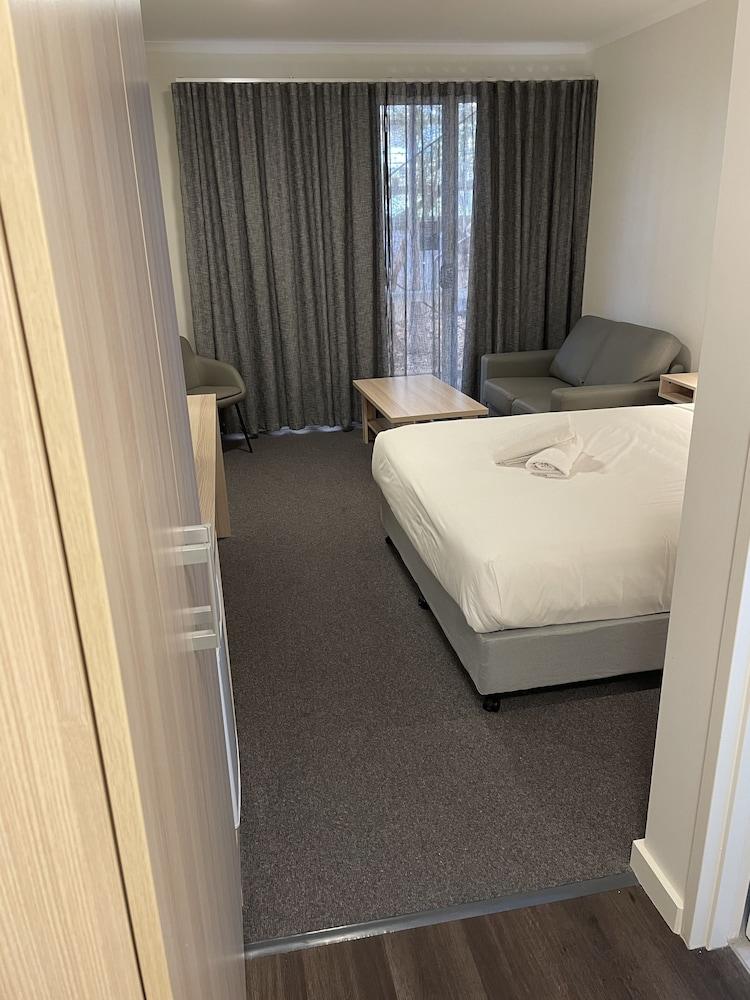 Motor Inn Roxby Downs