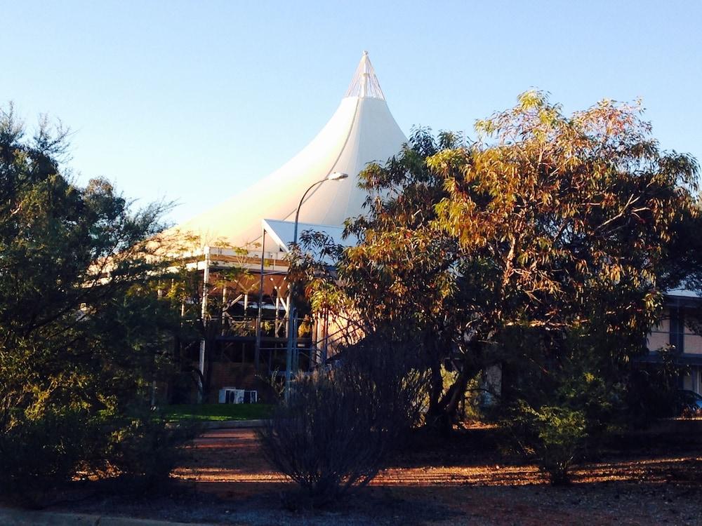 Motor Inn Roxby Downs