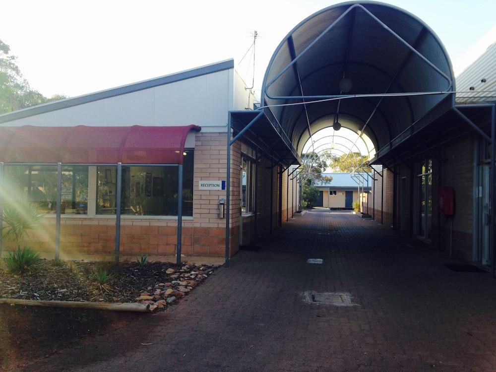 Motor Inn Roxby Downs