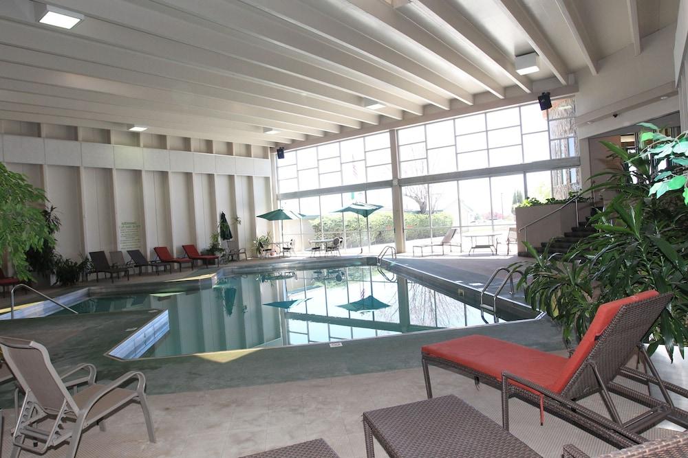Greenwell Inn and Convention Center