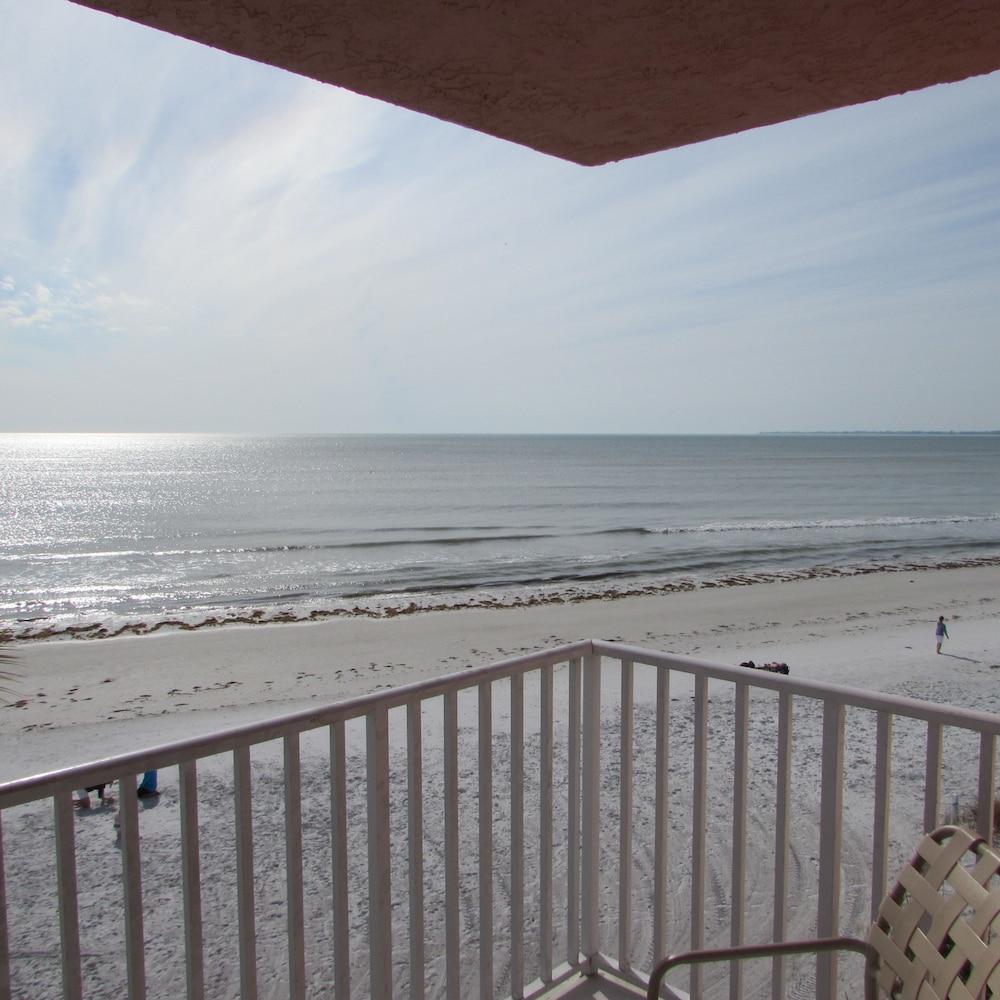 Edison Beach House