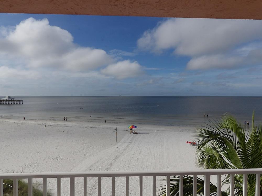 Edison Beach House