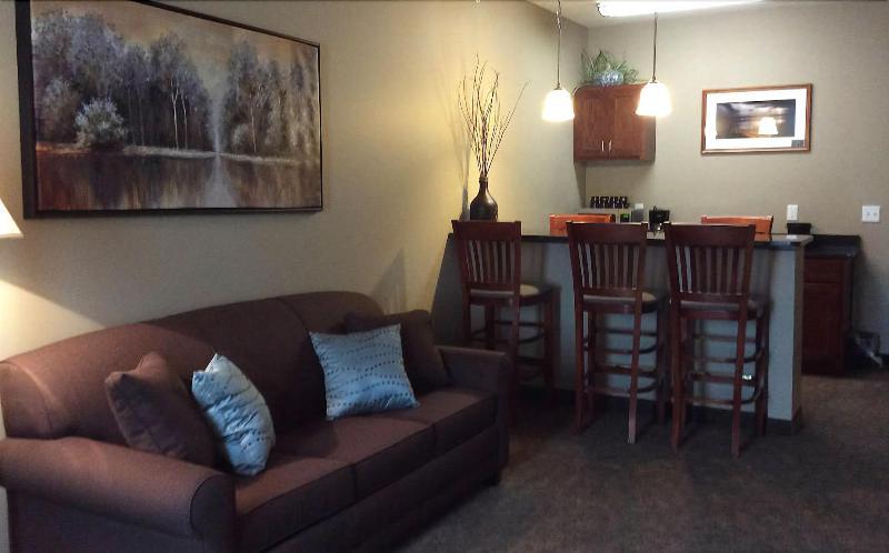 Cardinal Inn & Event Center