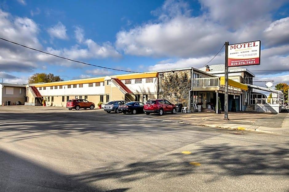 Motel Bellefeuille