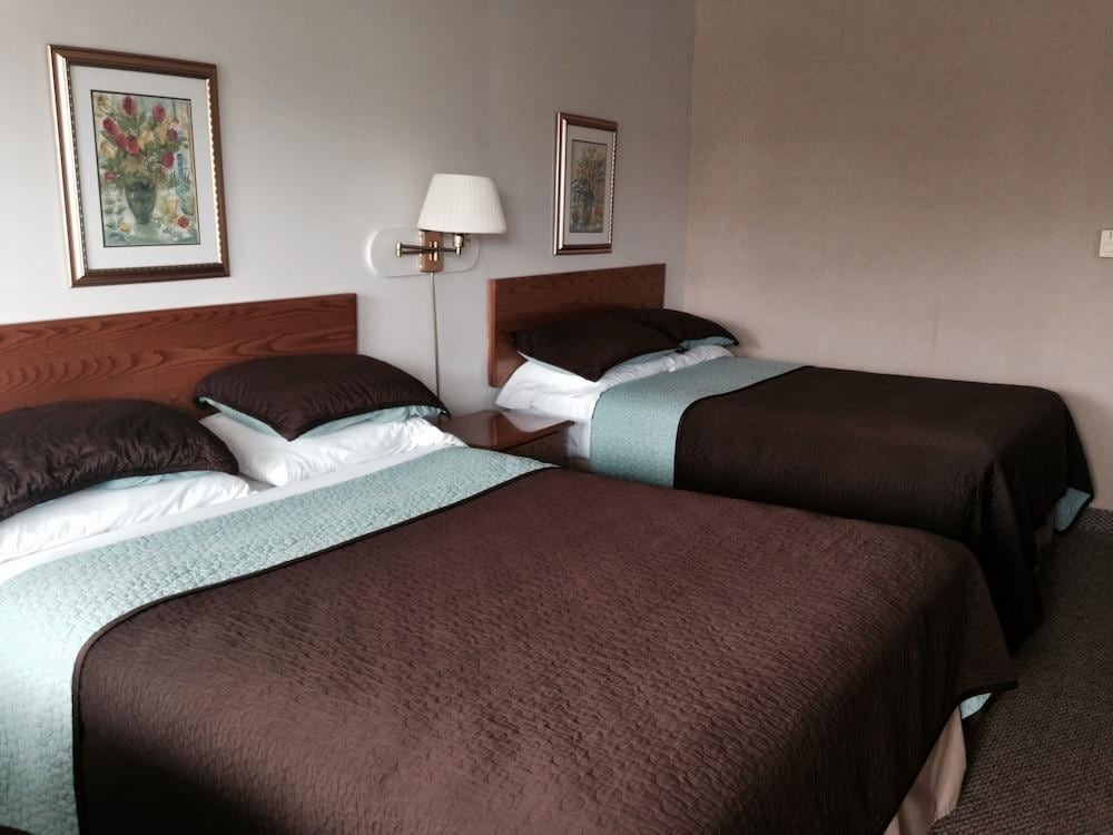 Fortress Inn Louisburg