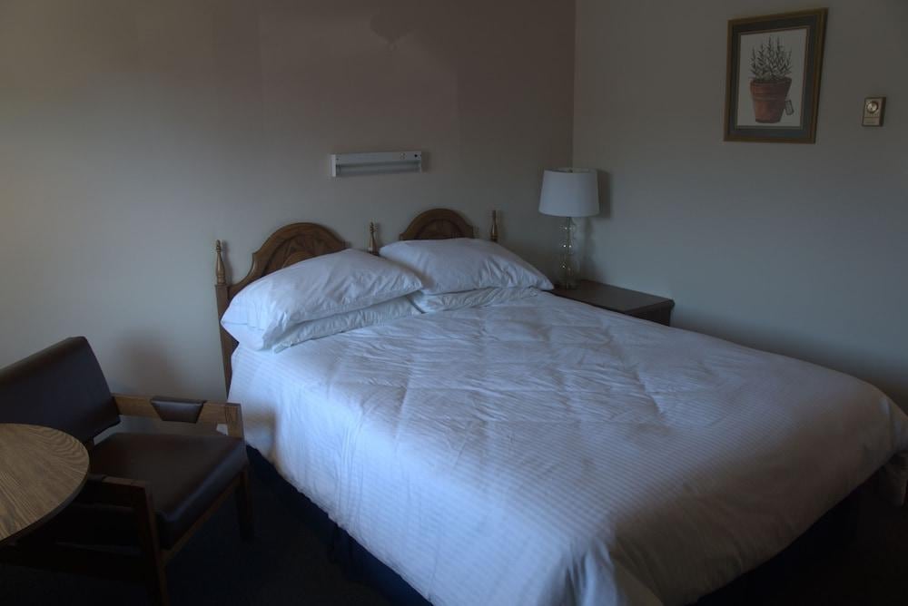 Fortress Inn Louisburg