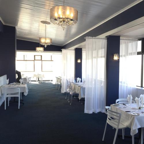 Hoedjiesbaai Hotel