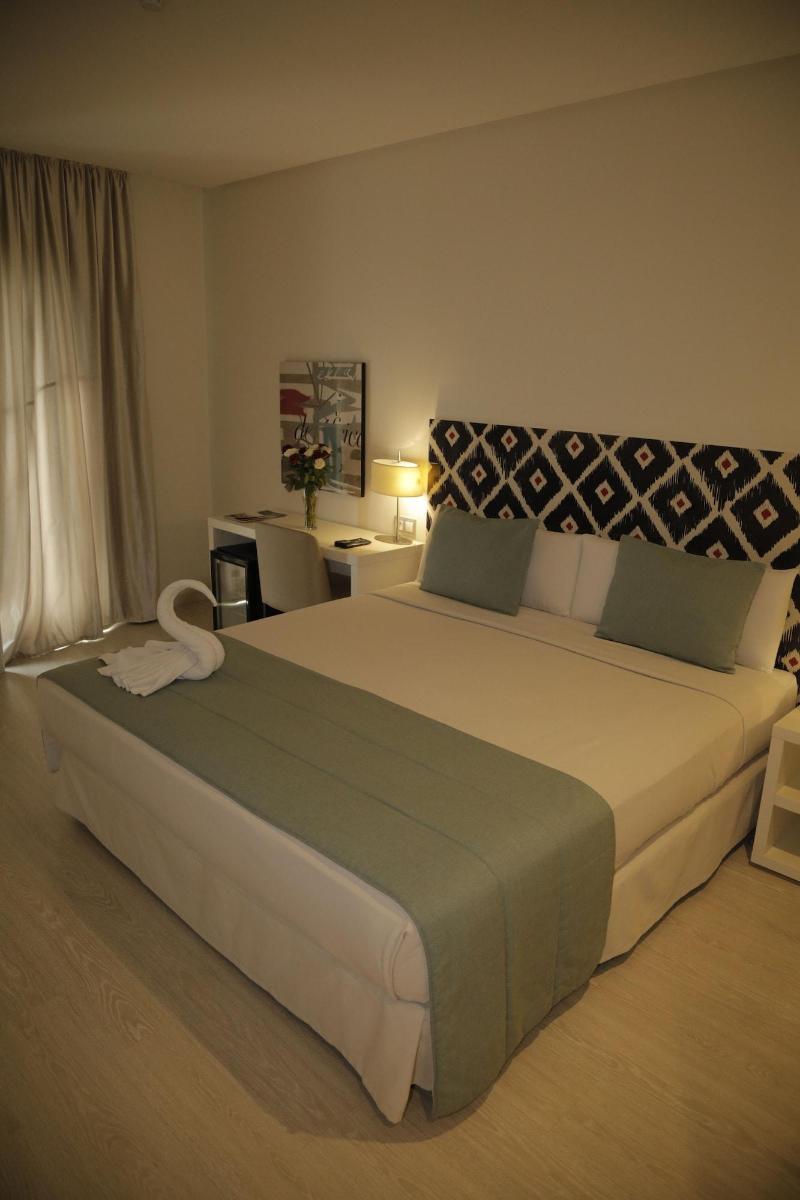 Hotel Al Mandari
