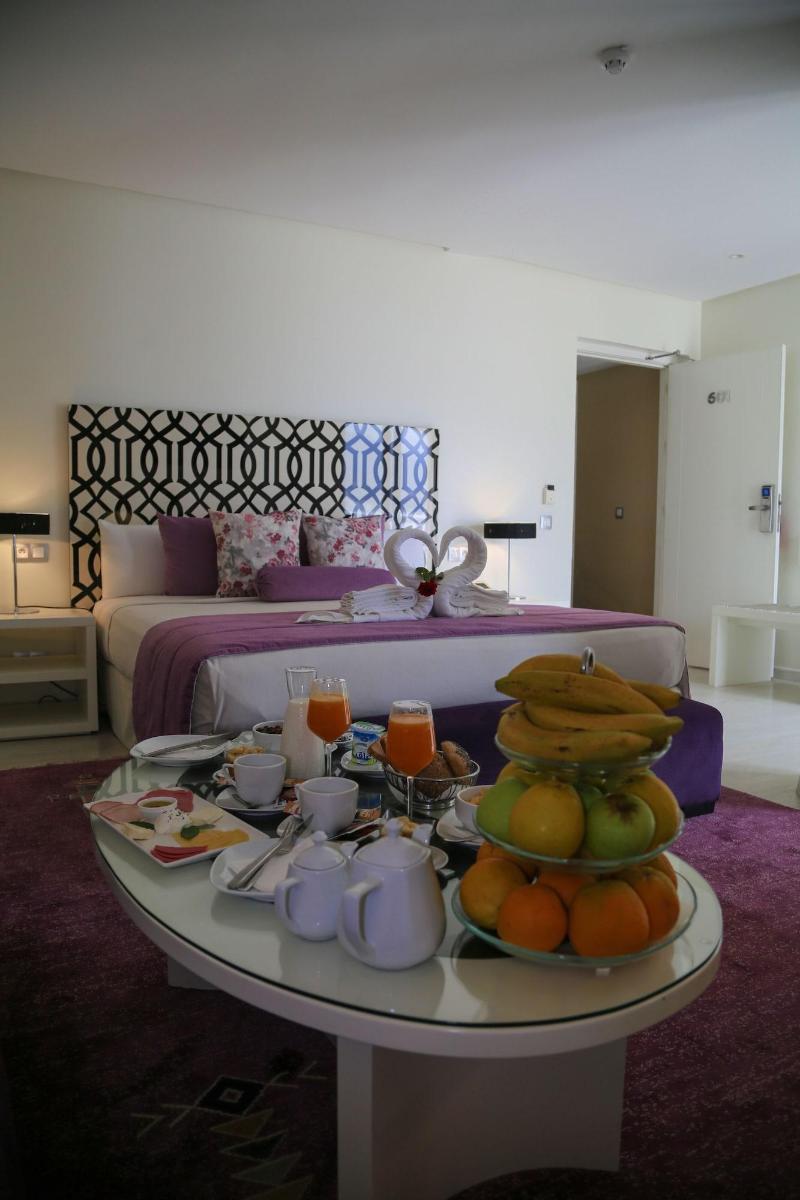 Hotel Al Mandari