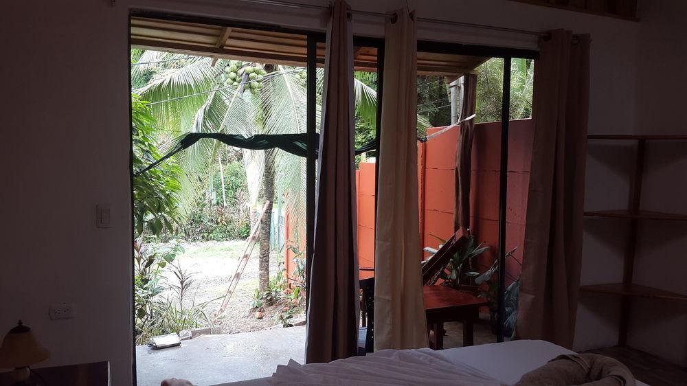 Cabinas Casa Miriam Drake Bay