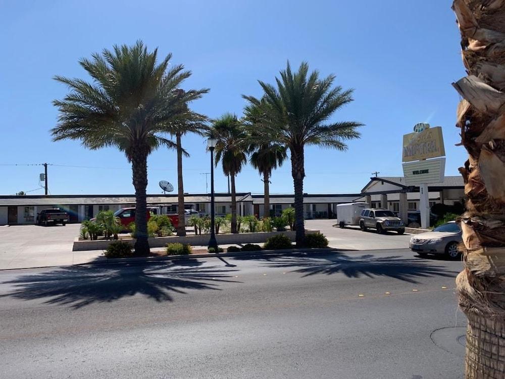 Sands Motel