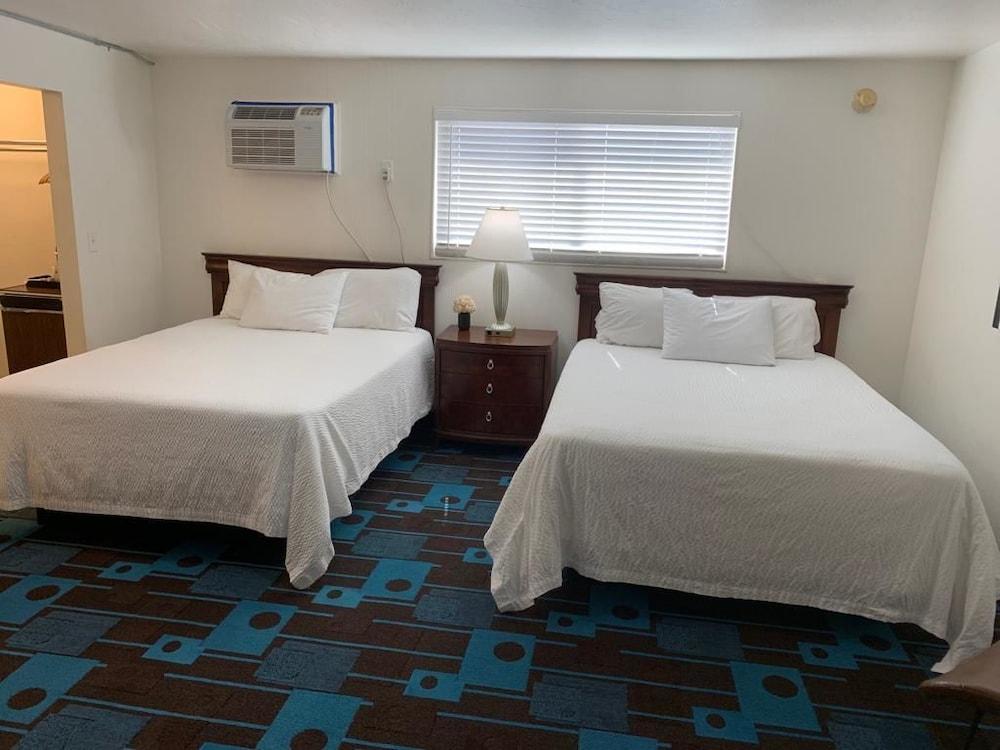 Sands Motel