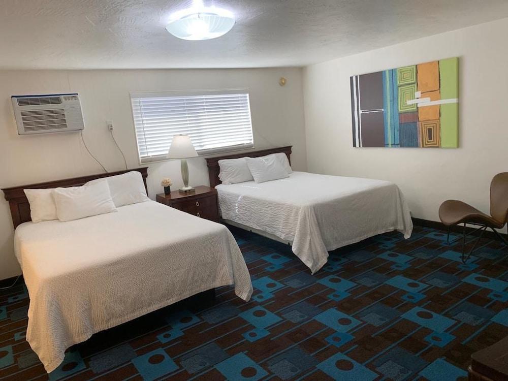 Sands Motel