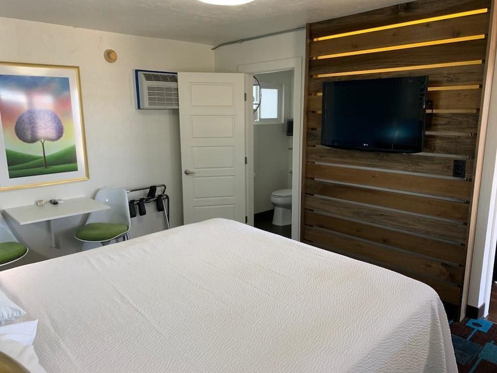 Sands Motel