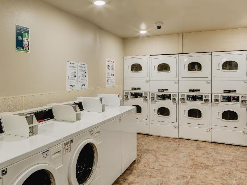 WoodSpring Suites Fort Lauderdale