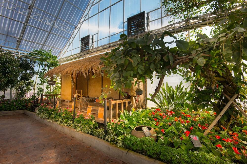 Play La Ploen Boutique Resort and Adventure Camp
