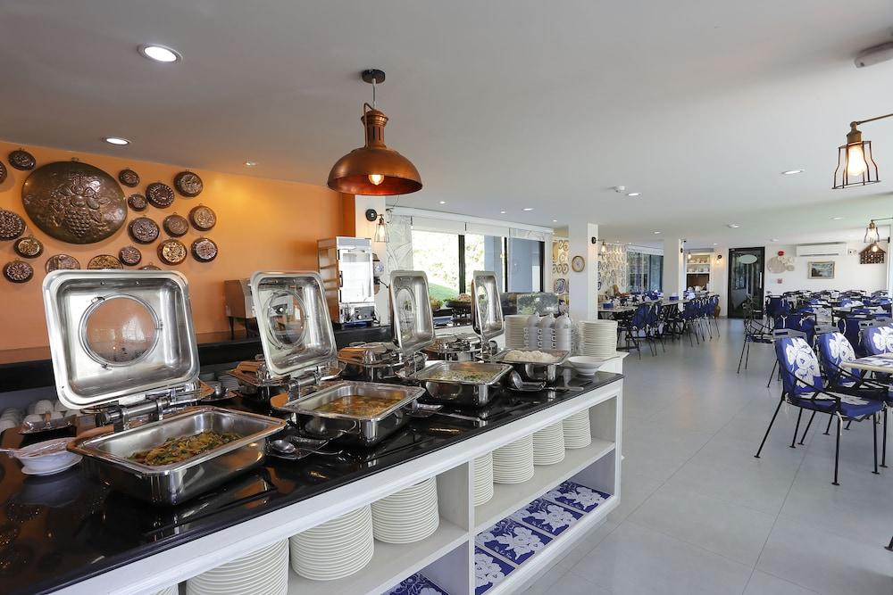 Play La Ploen Boutique Resort and Adventure Camp