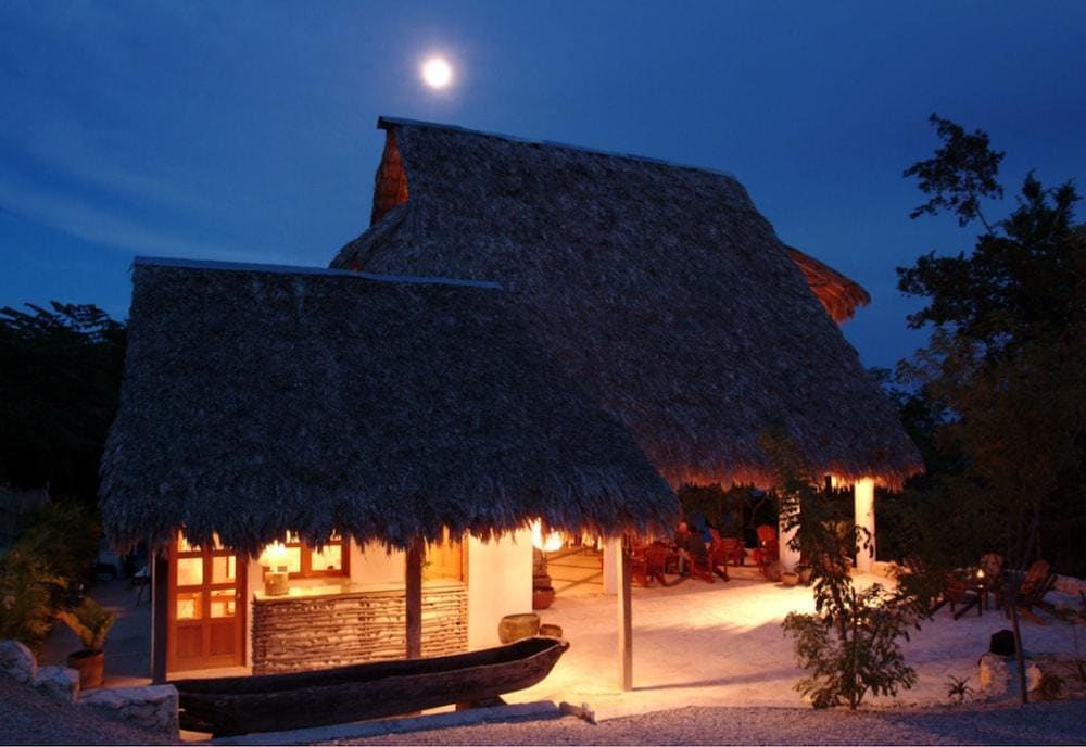 La Lancha Lodge