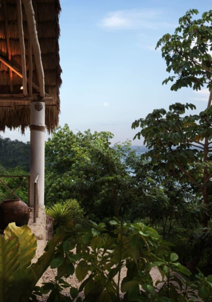La Lancha Lodge
