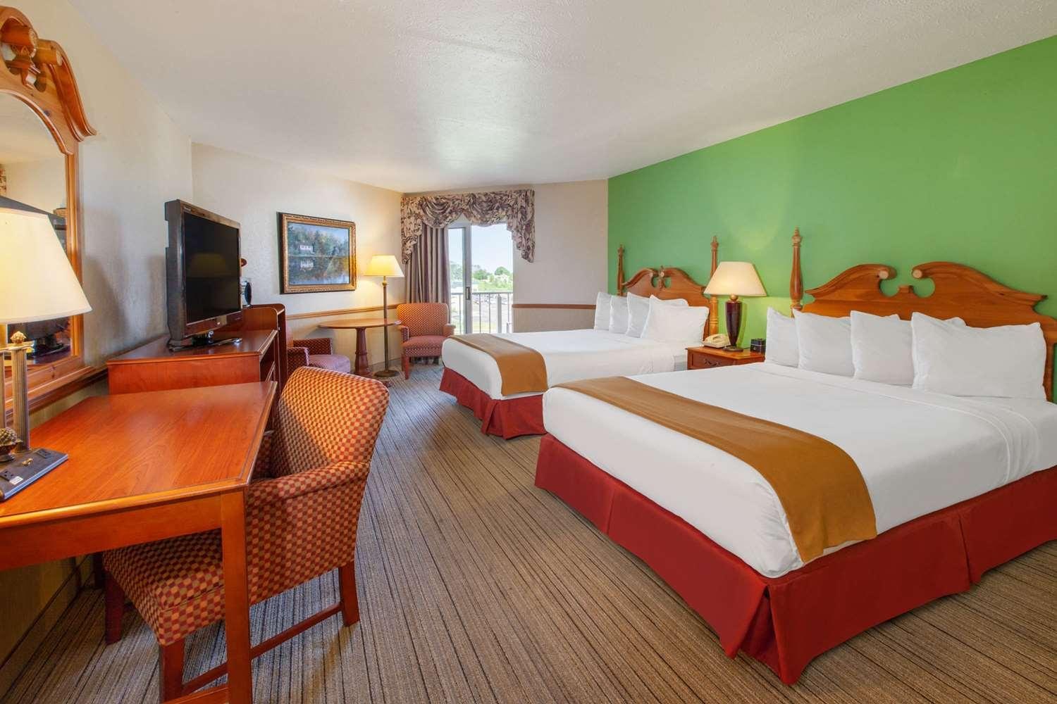 Apple Tree Inn By Resort Bookings