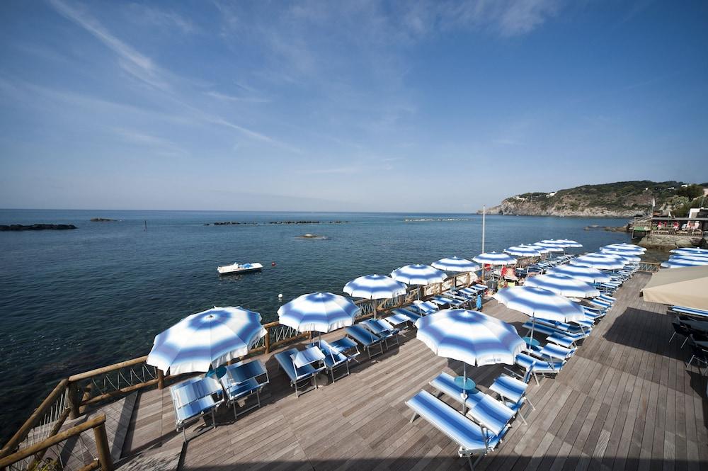 La Rotonda Sul Mare