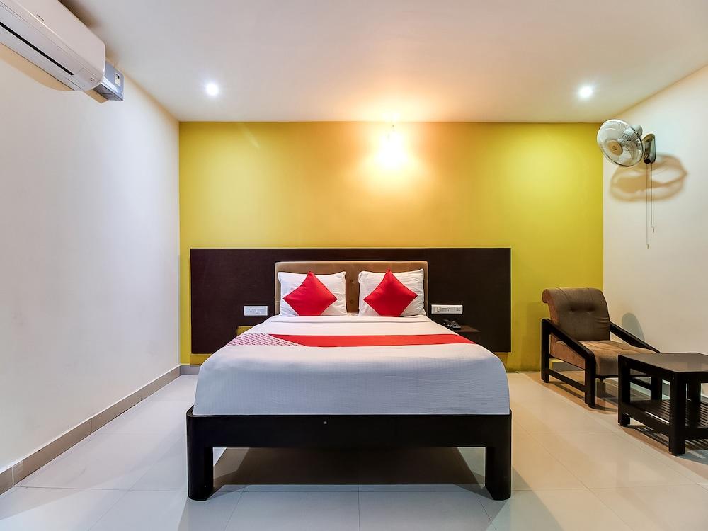 Hotel Udayee International