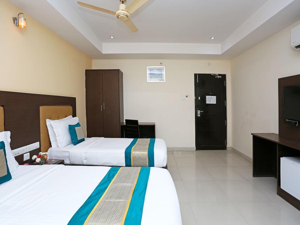 Hotel Udayee International