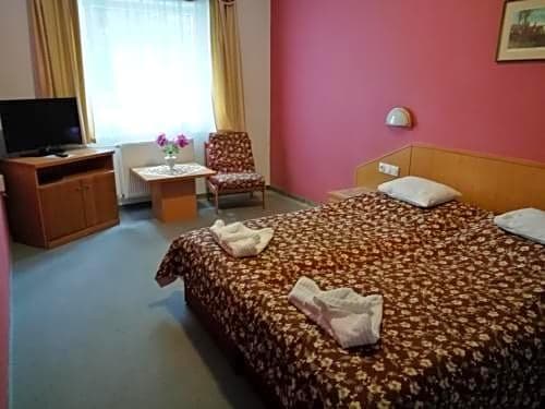 Kikelet Club Hotel