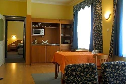 Kikelet Club Hotel