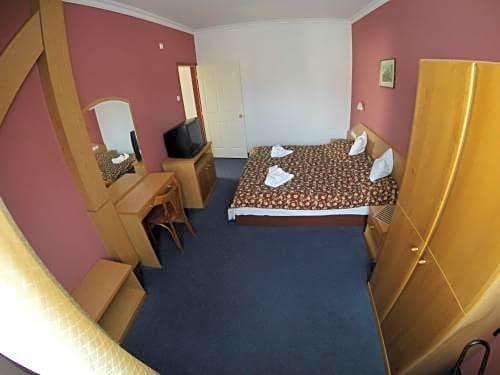 Kikelet Club Hotel
