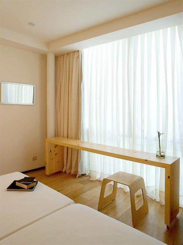 La Plaza Hotel