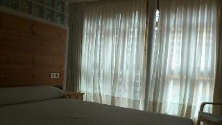 La Plaza Hotel